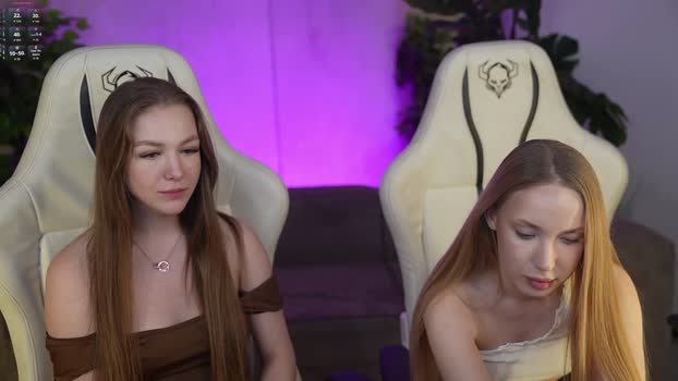 bright_diamonds_054 Couple Chaturbate 14-10-2025