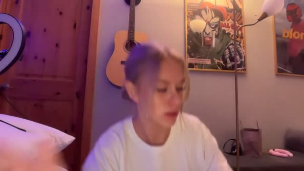 kenziesmithh Female Chaturbate 14-10-2025