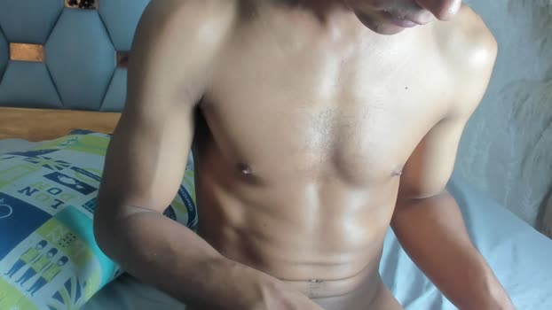 yayi_derek Couple Chaturbate 13-10-2025