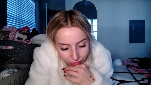 itsmealexisrae Female Chaturbate 16-10-2025