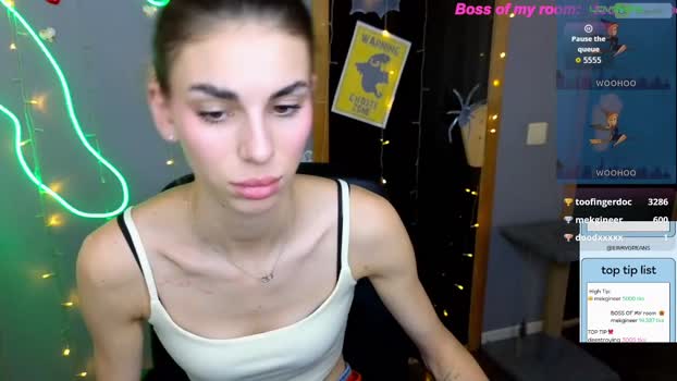 emmygreans Female Chaturbate 17-10-2025