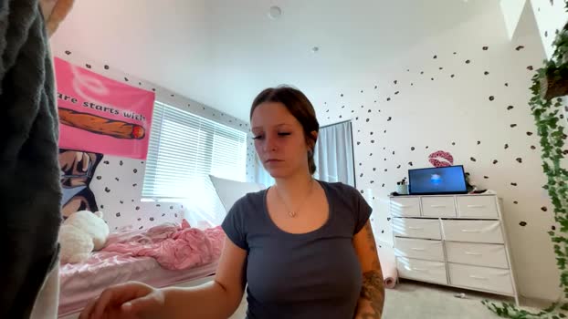 luvkendal Female Chaturbate 20-10-2025