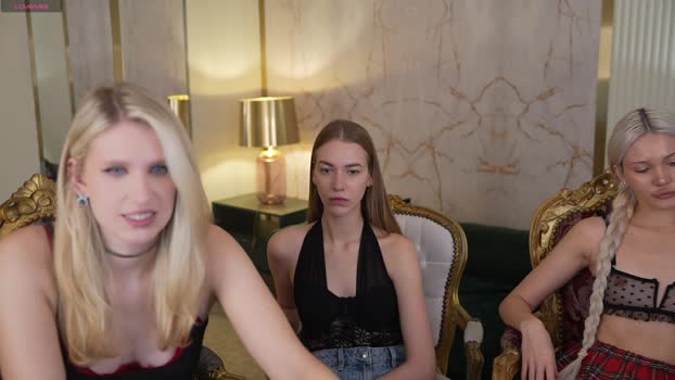 bright_diamonds_054 Couple Chaturbate 22-10-2025