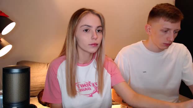 julsweet Couple Chaturbate 22-10-2025