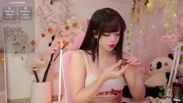 aikonara Female Chaturbate 23-10-2025