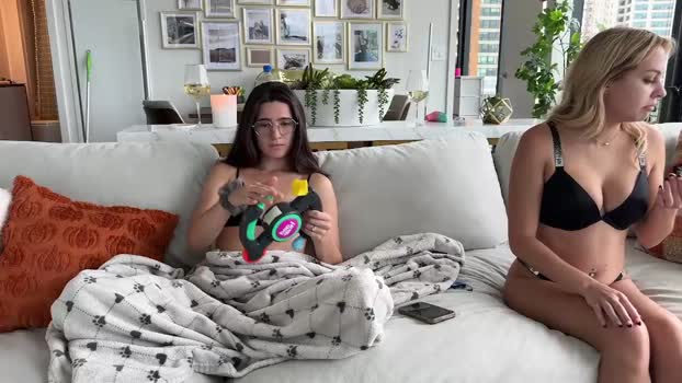 graciemae_baexx Couple Chaturbate 22-10-2025
