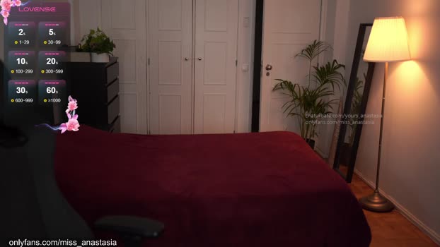 yours_anastasia Female Chaturbate 24-10-2025