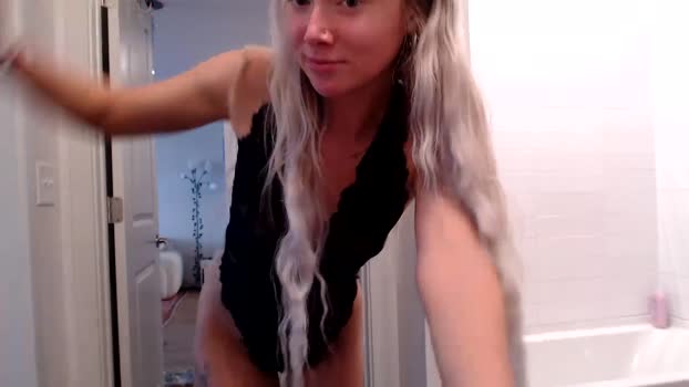 lilyyymonroee Female Chaturbate 26-10-2025