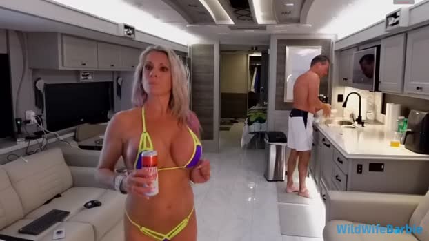 wildwifebarbie Couple Chaturbate 26-10-2025