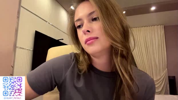 heart_petal Female Chaturbate 28-10-2025