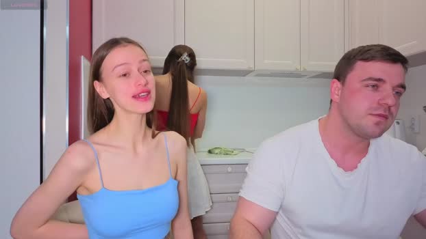 ihavepaws33 Couple Chaturbate 28-10-2025