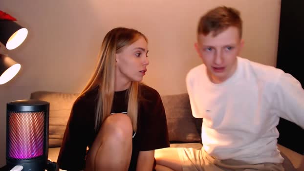 julsweet Couple Chaturbate 28-10-2025