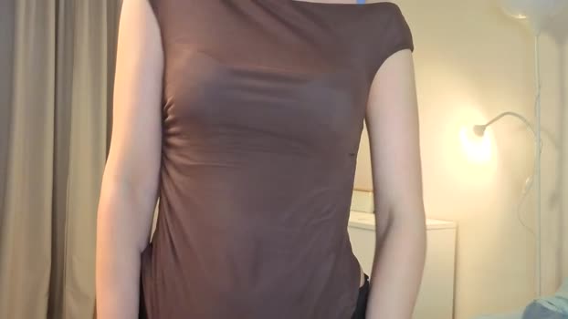 slyshypie Female Chaturbate 28-10-2025