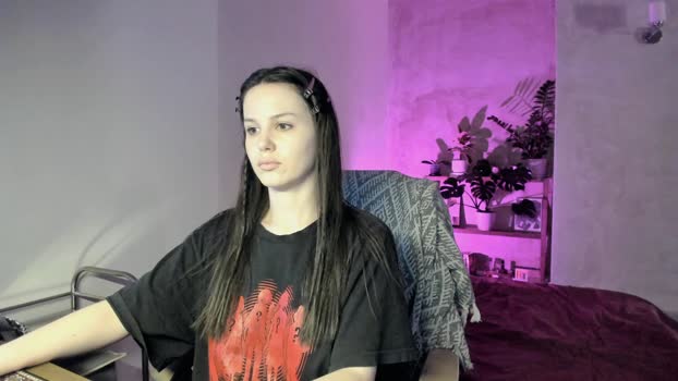 yourher0in Couple Chaturbate 29-10-2025