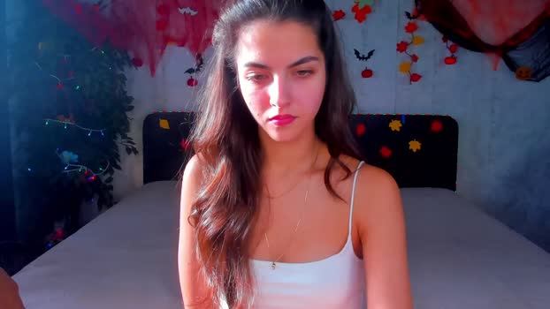 milana_crystal_ Female Chaturbate 31-10-2025