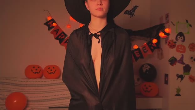 mimipuff Female Chaturbate 30-10-2025