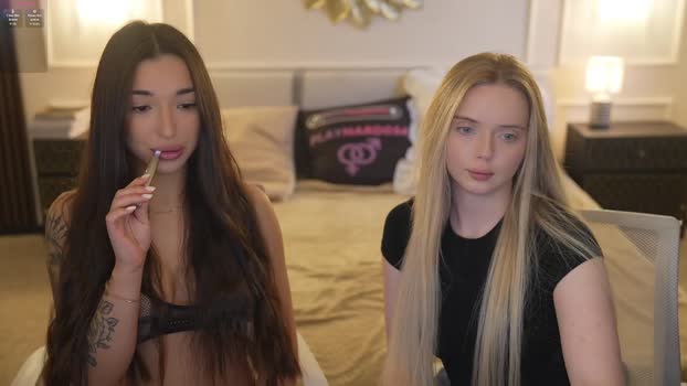 bright_diamonds_054 Couple Chaturbate 03-11-2025