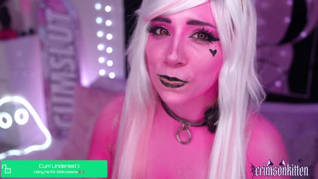 crimsonkitten Female Chaturbate 05-11-2025