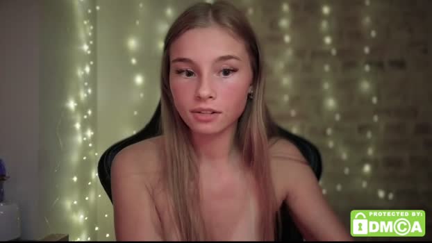roxxxie_reid Female Chaturbate 06-11-2025