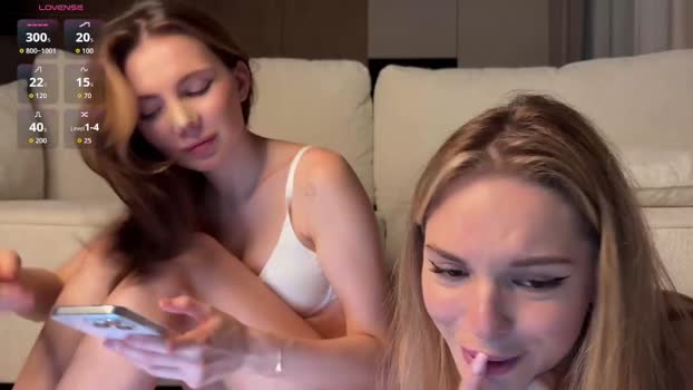 frenzyfoxs Couple Chaturbate 06-11-2025