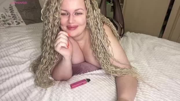 vellinka Female Chaturbate 07-11-2025