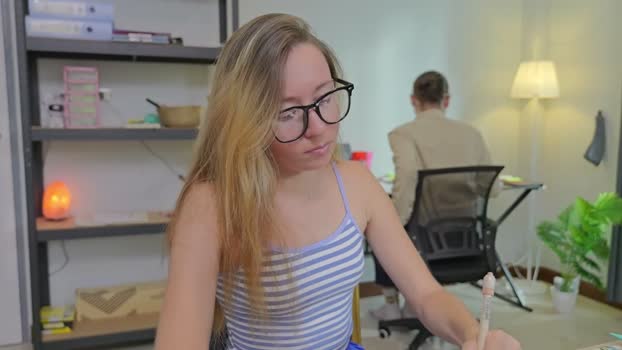 ellcrys Couple Chaturbate 08-11-2025
