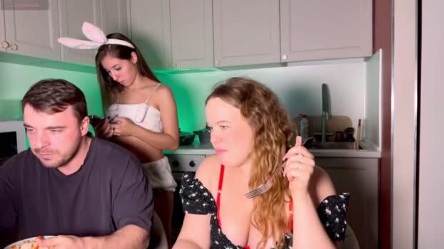 ihavepaws33 Couple Chaturbate 08-11-2025