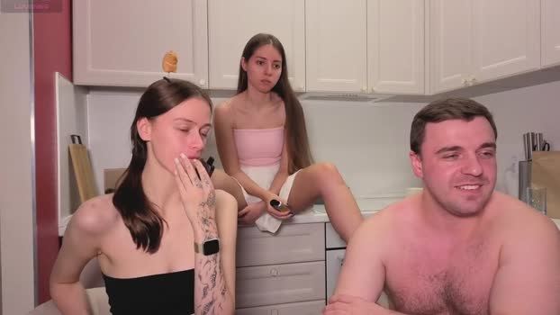 ihavepaws33 Couple Chaturbate 09-11-2025