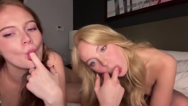 vixenvictoriaa Couple Chaturbate 13-11-2025