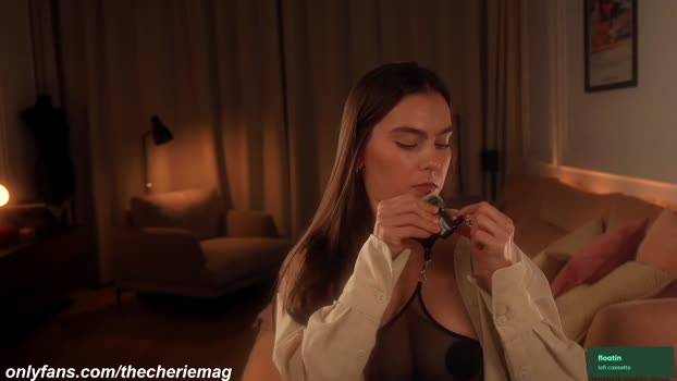 thecherie Female Chaturbate 14-11-2025
