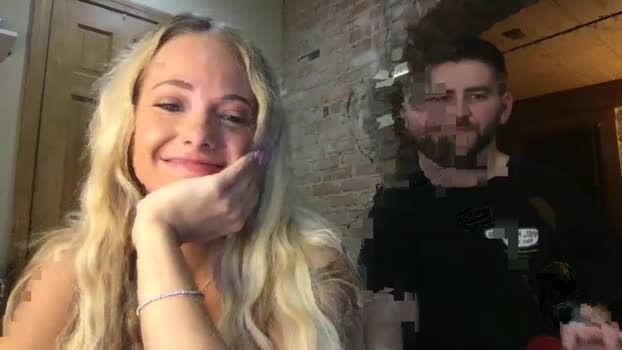 xoprincesspeachxo Couple Chaturbate 17-11-2025
