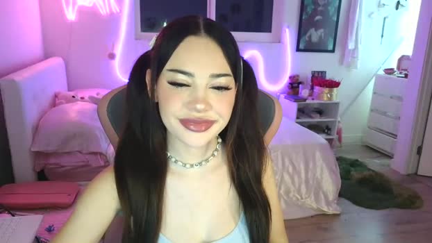 lilbina Female Chaturbate 19-11-2025