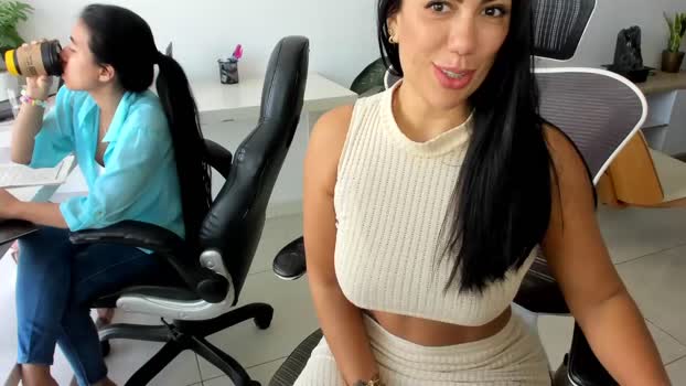 emillybrowm Couple Chaturbate 19-11-2025