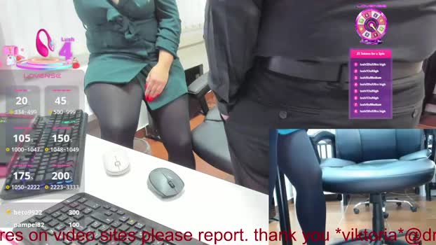 milf_viktoria Couple Chaturbate 19-11-2025