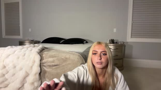 chloeros3e Female Chaturbate 21-11-2025