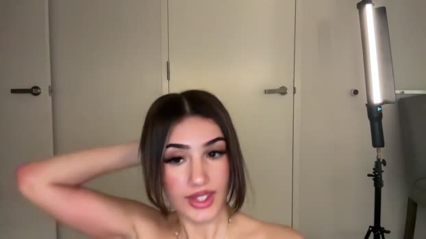 ava_delightt Female Chaturbate 24-11-2025