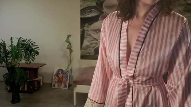 jennycutey Female Chaturbate 24-11-2025