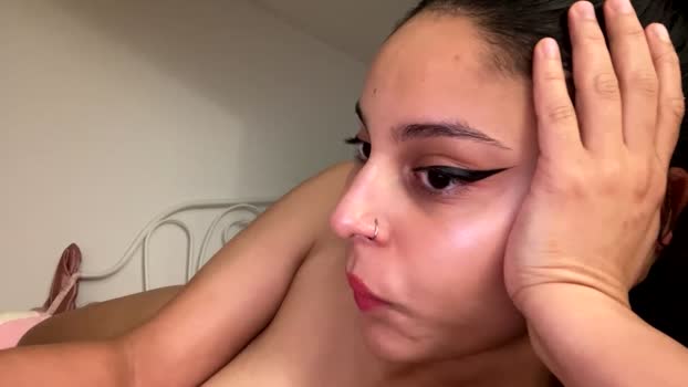 yazzydeleon Female Chaturbate 24-11-2025