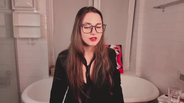 emilydeer Female Chaturbate 24-11-2025