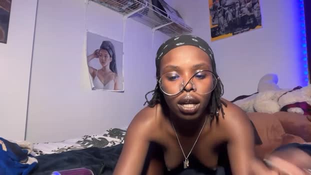 kinkycoupleinteracial Female Chaturbate 25-11-2025