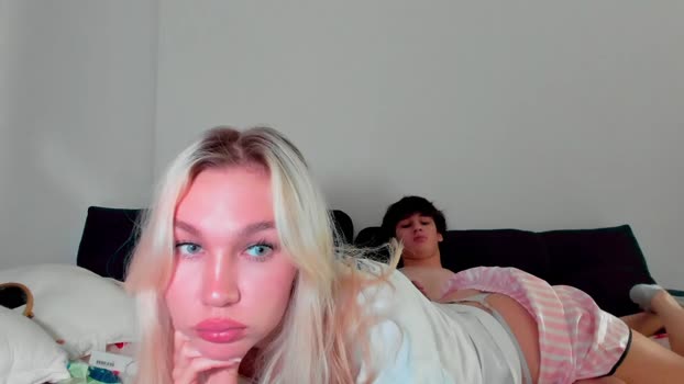 wladilia Couple Chaturbate 24-11-2025