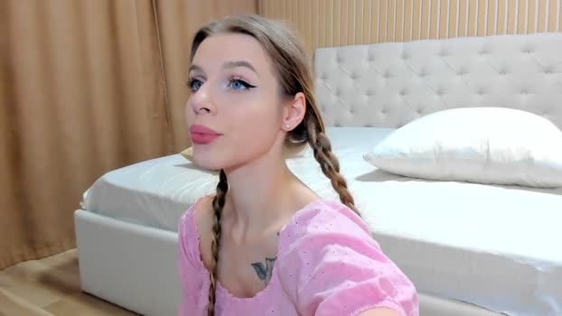 mila_polly_and_forester Couple Chaturbate 26-11-2025
