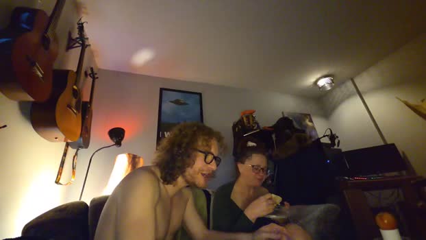 bignaturalsmilf Couple Chaturbate 26-11-2025