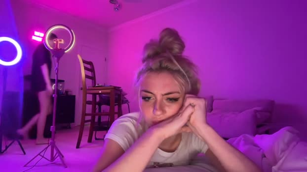 chloeros3e Female Chaturbate 27-11-2025