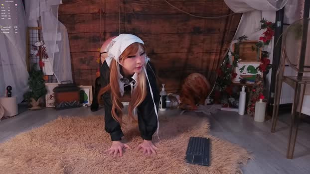 mollyflwers Female Chaturbate 26-11-2025
