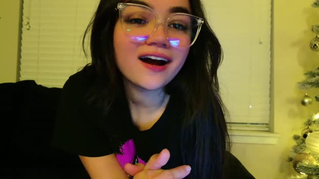 annatigarr Female Chaturbate 28-11-2025