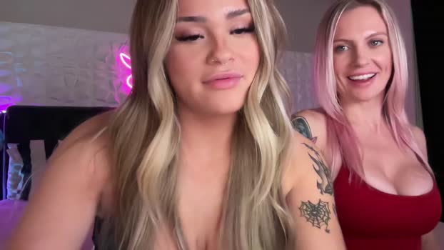 ari_02 Female Chaturbate 28-11-2025
