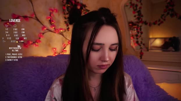 burnletitallburn Female Chaturbate 29-11-2025
