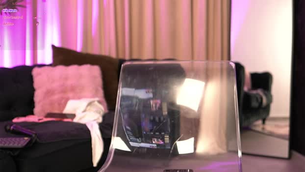 firesbomb777 Female Chaturbate 30-11-2025