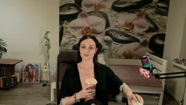 jennycutey Female Chaturbate 01-12-2025